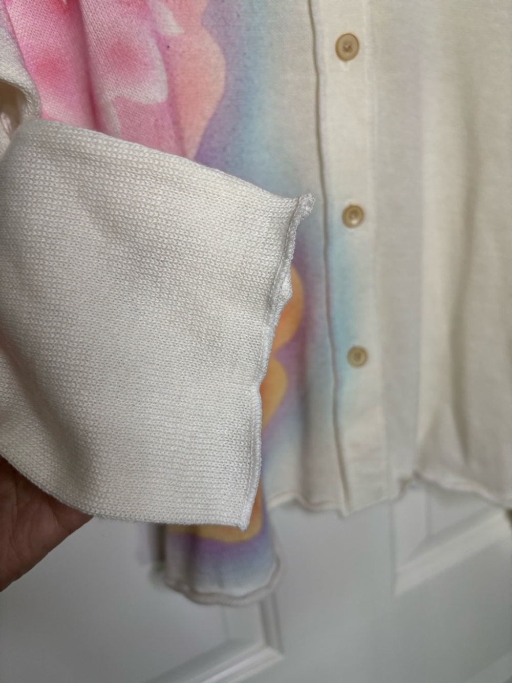 NWT THE ELDER STATESMAN White Button-Up Sweater Floral Airbrush size M - Picture 2 of 10